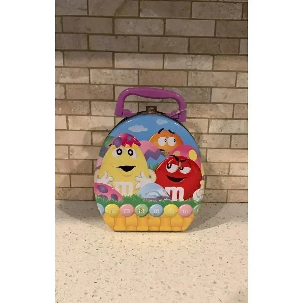 m&m Easter tin lunchbox